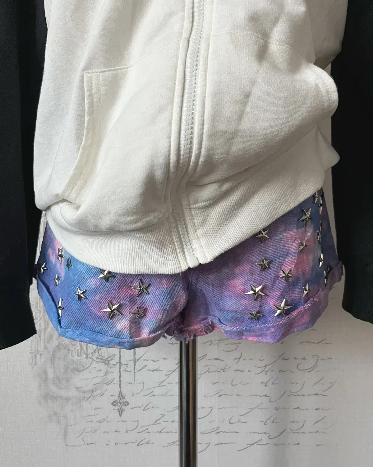 star stud tie-dye pants